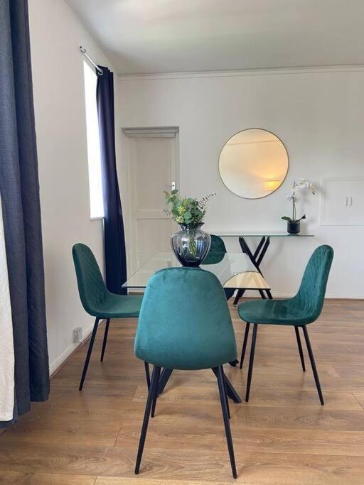 Charming Retreat In Pimlico Apartment ลอนดอน ภายนอก รูปภาพ
